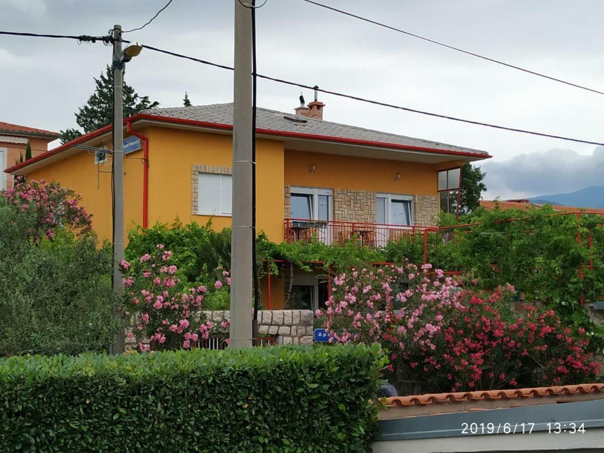 Apartments Maricic 200 Meters From The Beach โนวีวีโนดอลสกี ภายนอก รูปภาพ