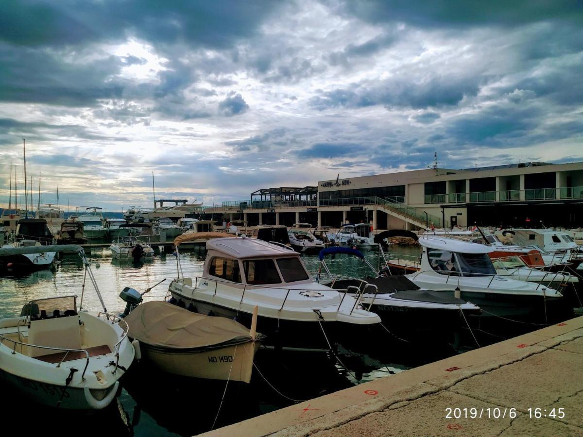Apartments Maricic 200 Meters From The Beach โนวีวีโนดอลสกี ภายนอก รูปภาพ